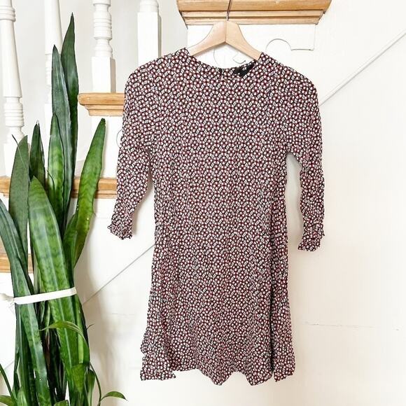 H&M Womens Red Geometric Print 3/4 Sleeve Round Neck Shift Dress Size 2 - Picture 1 of 8